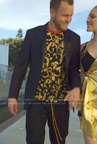 Spencer's balck and gold printed t-shirt on The Hills New Beginnings