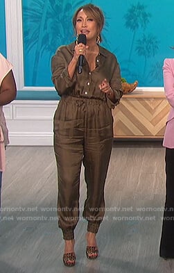 Carrie's satin jumpit on The Talk