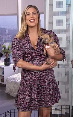 Carissa's black floral v-neck dress on E! News Daily Pop
