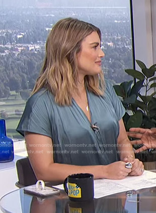Carissa's satin wrap top on E! News