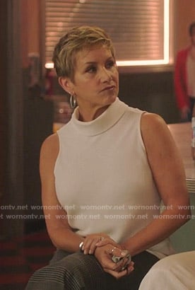 Gabrielle's white sleeveless top on BH90210