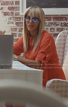 Giselle's red tie sleeve dress on Empire