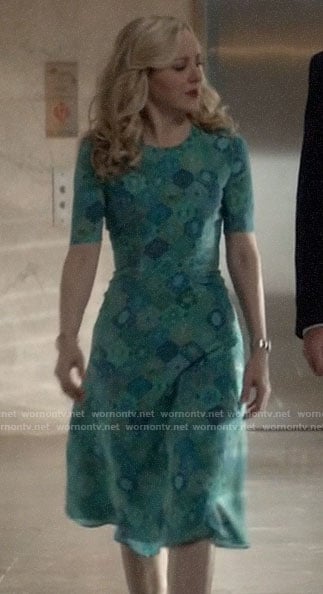Marissa's green tile print dress on Bull
