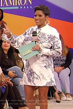 Tamron Hall's print dress on Tamron Hall Show