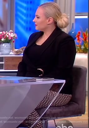 Meghan's black d-ring blazer on The View