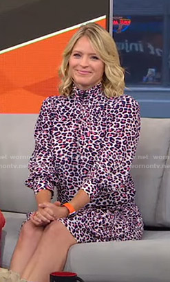 Sara's pink leopard print dress on GMA Strahan Sara And Keke