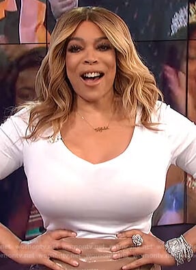 Wendy's white v-neck t-shirt on The Wendy Williams Show
