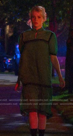 Astrid's green midi dress with black details on The Politician