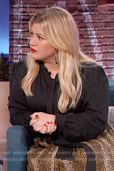 Kelly's black pussy-bow blouse on The Kelly Clarkson Show