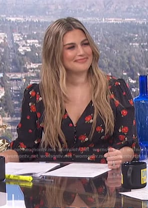 Carissa's black floral v-neck dress on E! News Daily Pop