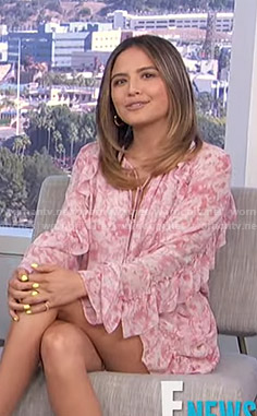 Erin's pink floral ruffled romper on E! News
