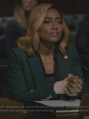 Daisy's green double breasted blazer on Madam Secretary