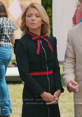 Kelly Ripa's black bow embellished dress on American Housewife