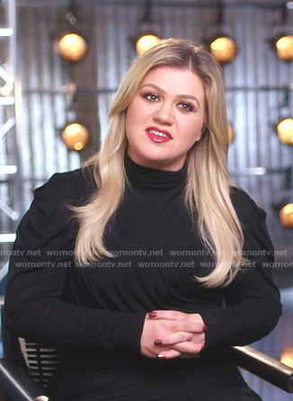 Kelly Clarkson's black ruched mini dress on The Voice