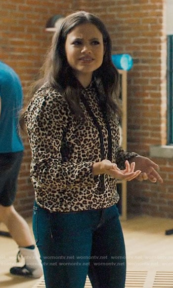 Maggie's leopard print hoodie on Charmed