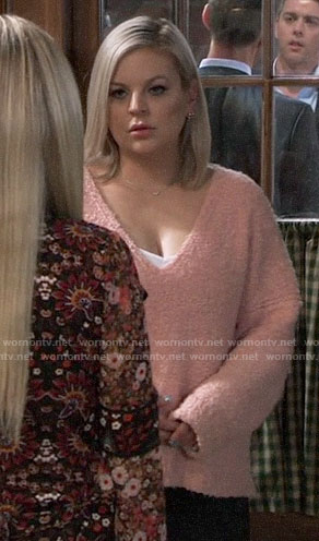 Maxie's pink textured sweater on General Hospital