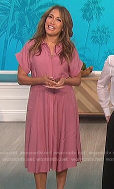 Carrie's pink shirtdress on The Talk