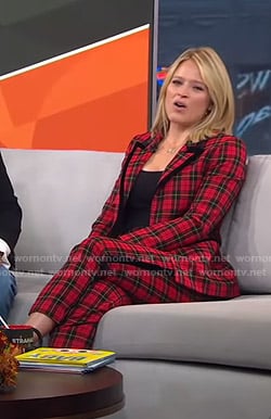 Sara's red plaid suit on GMA Strahan Sara And Keke