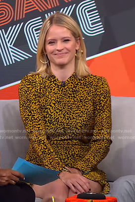 Sara's yellow leopard print dress on GMA Strahan Sara And Keke