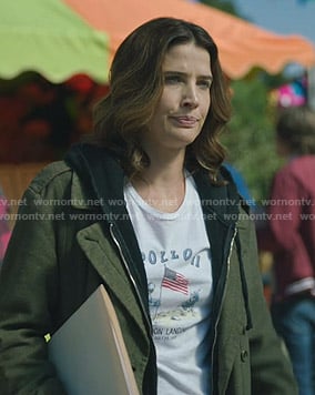 Dex's white Apollo 11 print tee on Stumptown
