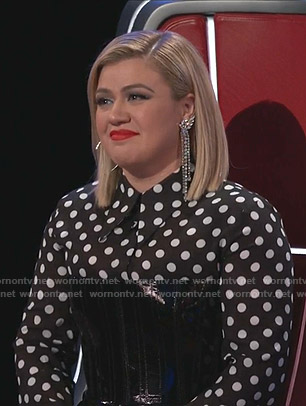 Kelly Clarkson's black polka dot blouse on The Voice