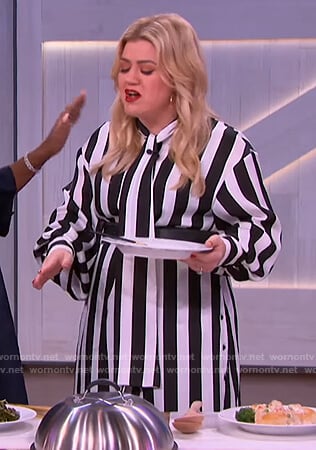 Kelly's striped tie neck dress on The Kelly Clarkson Show