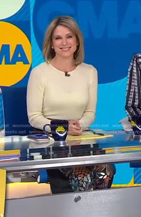 Amy's black printed pants on Good Morning America