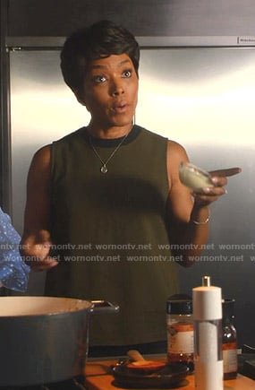 Athena's green sleeveless top on 9-1-1
