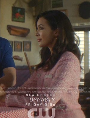 Bess's pink tweed jacket on Nancy Drew