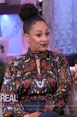 Tamera's black floral print keyhole blouse on The Real