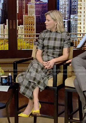 Elizabeth Banks's grey plaid dress on Live with Kelly and Ryan