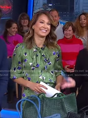 Ginger's green floral blouse and pants on Good Morning America