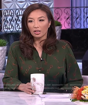 Jeannie's green key print blouse on The Real