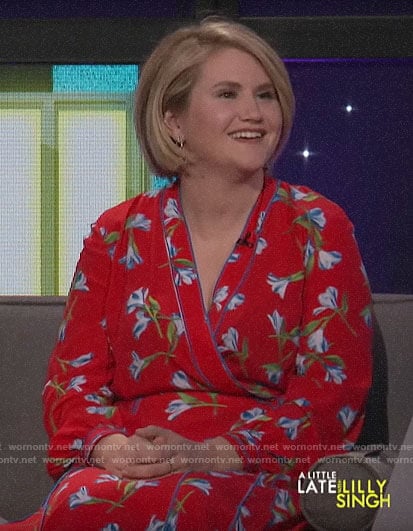 Jillian Bell's red floral wrap dress on A Little Late with Lilly Singh