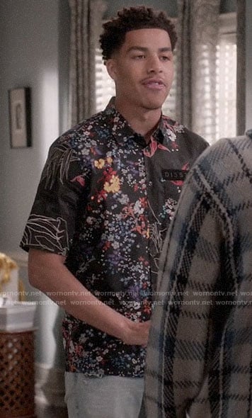 Junior's black floral shirt on Black-ish