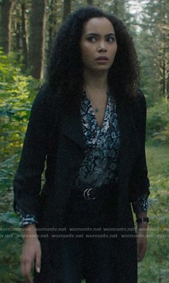 Macy's snake print blouse on Charmed