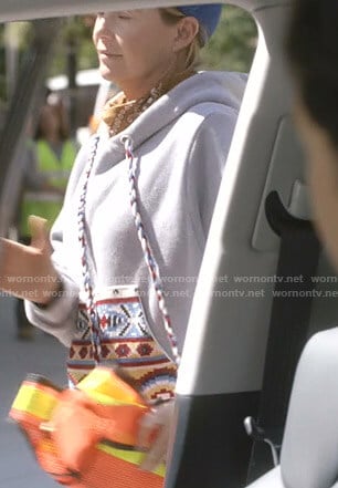 Meredith's grey hoodie with knit pocket on Grey's Anatomy