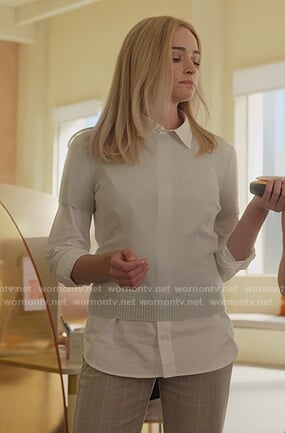 Alison's short sleeve knit top and pants on Dollface
