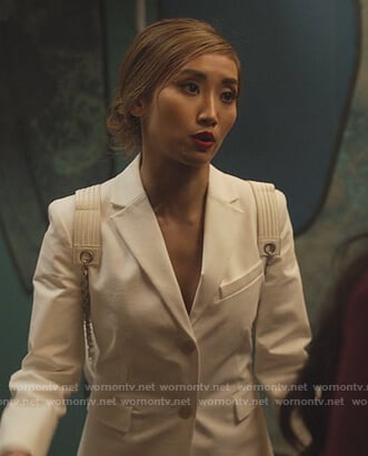 Madison's white blazer on Dollface