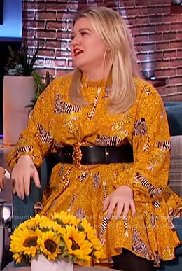 Kelly's yellow zebra print dress on The Kelly Clarkson Show