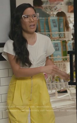 Doris's yellow zip front pants on American Housewife
