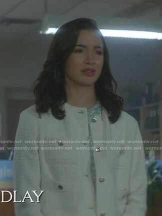 Bess's white tweed jacket on Nancy Drew