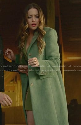 Fallon's green coat on Dynasty