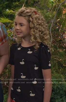 Destiny's black swan print tee on Bunkd