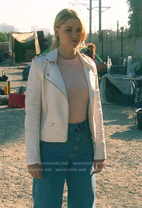 Karolina's white lace-up moto jacket on Marvels Runaways