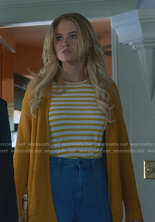 Karolina's yellow striped tee on Marvels Runaways