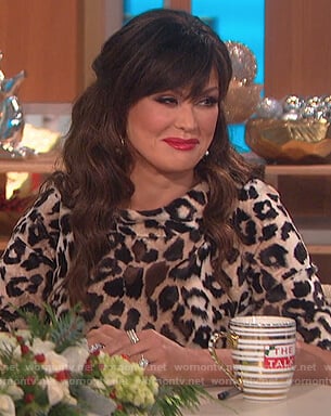 Marie's leopard velvet top on The Talk