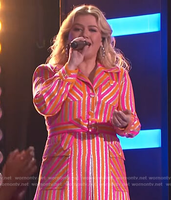 Kelly's metallic stripe dress on The Kelly Clarkson Show