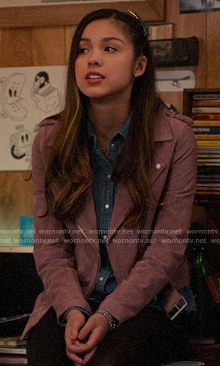 Nini's purple jacket on High School Musical The Musical The Series