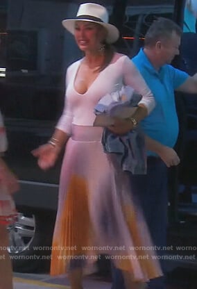 Kelly's ombre pleated skirt on The Real Housewives of Orange County
